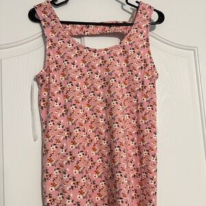 Buttery soft - Pink Floral Tank Top (size Medium, gently used)